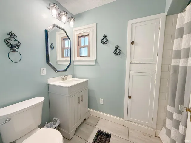 $265,000 | 1235 West Sycamore Street, Kokomo, IN 46901