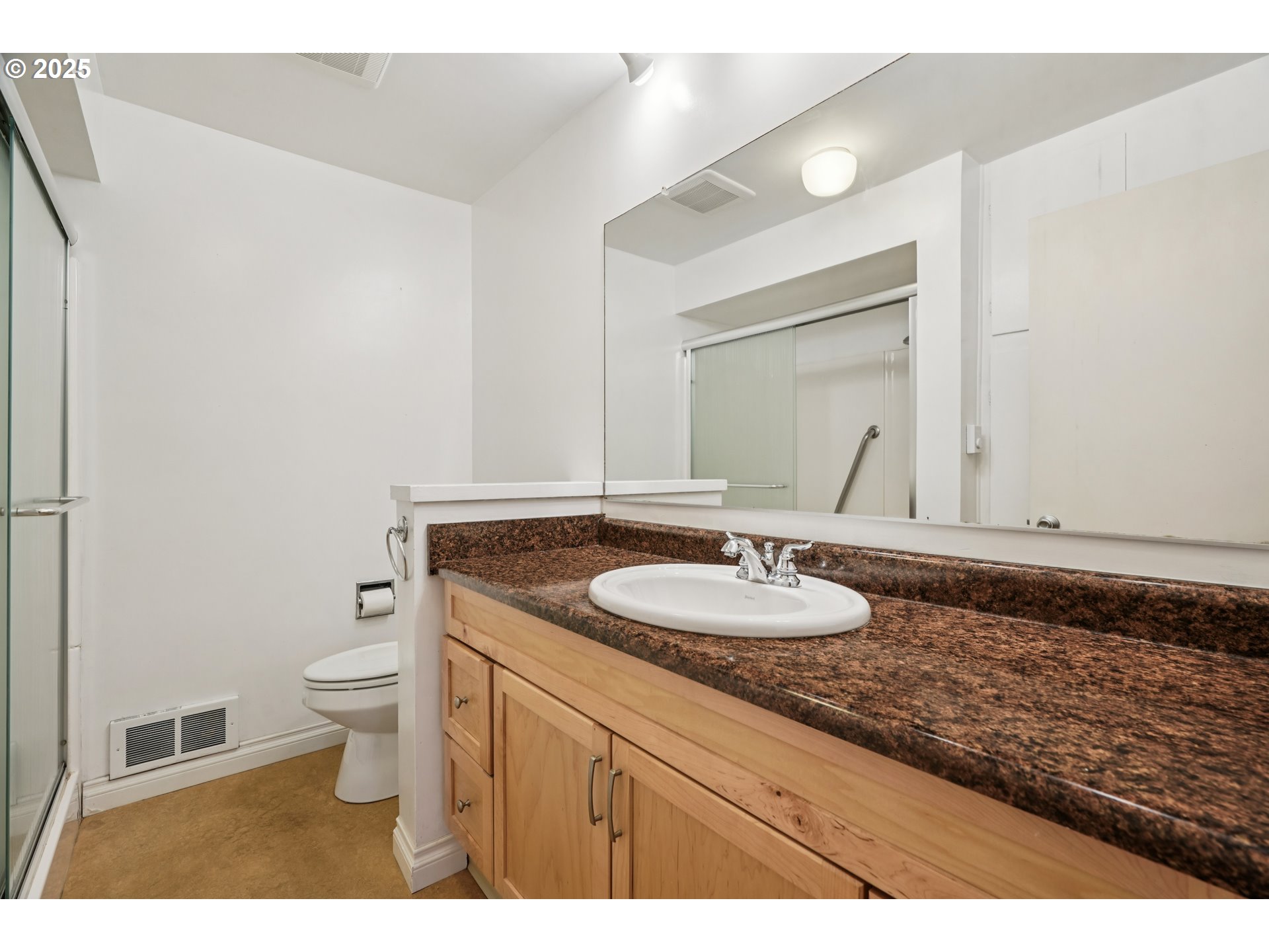 4460 Southwest Scholls Ferry Road, Unit 7A Portland, OR 97225 - Photo 27 of 48 Gallery Image 27