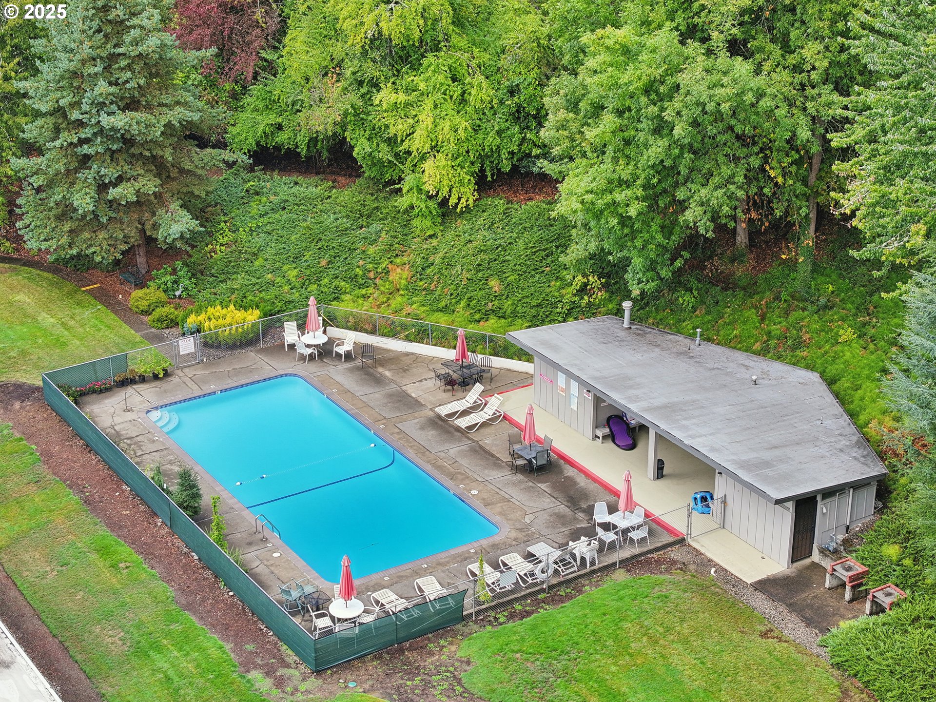4460 Southwest Scholls Ferry Road, Unit 7A Portland, OR 97225 - Photo 36 of 48 Gallery Image 36