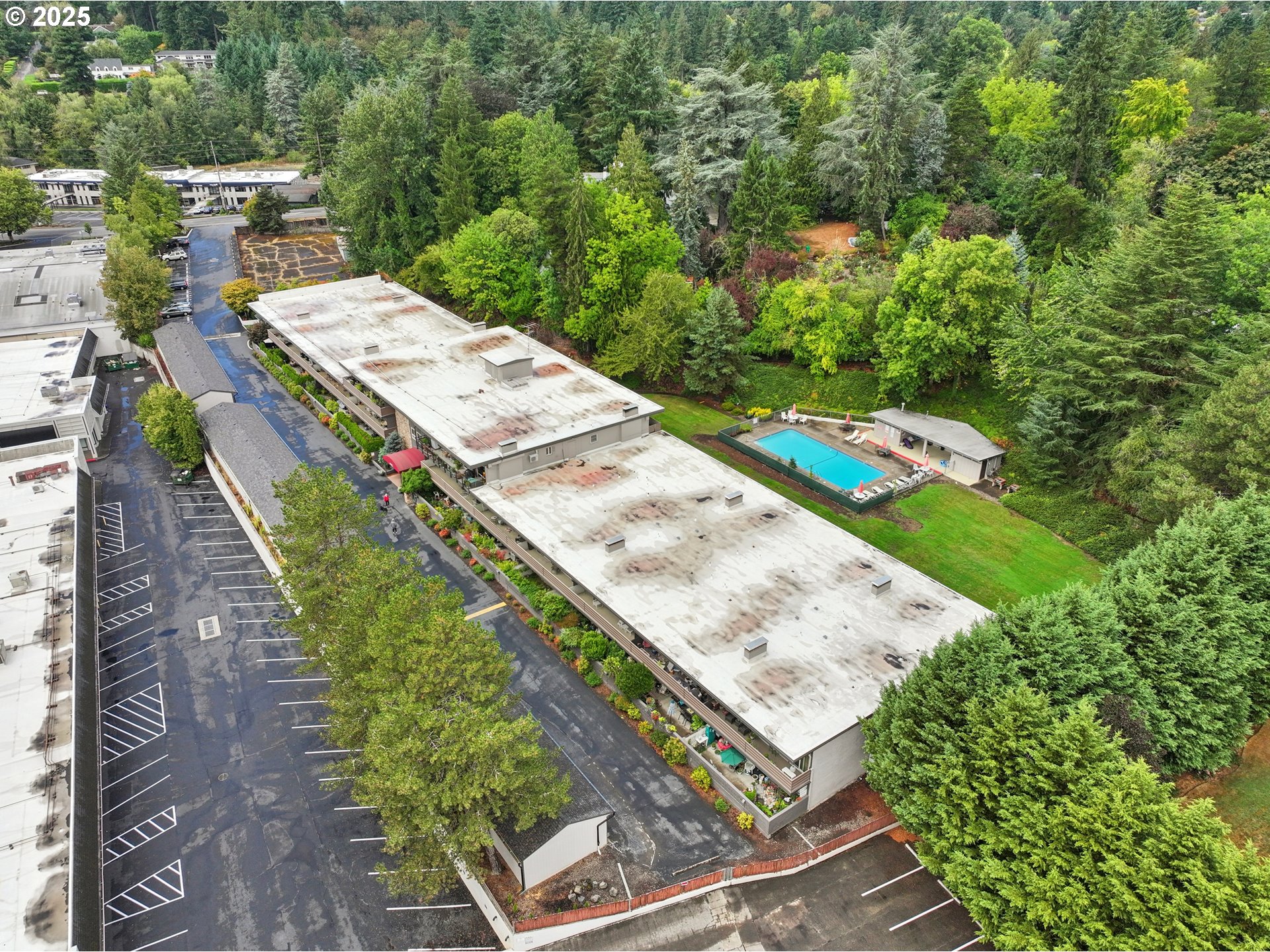4460 Southwest Scholls Ferry Road, Unit 7A Portland, OR 97225 - Photo 38 of 48 Gallery Image 38
