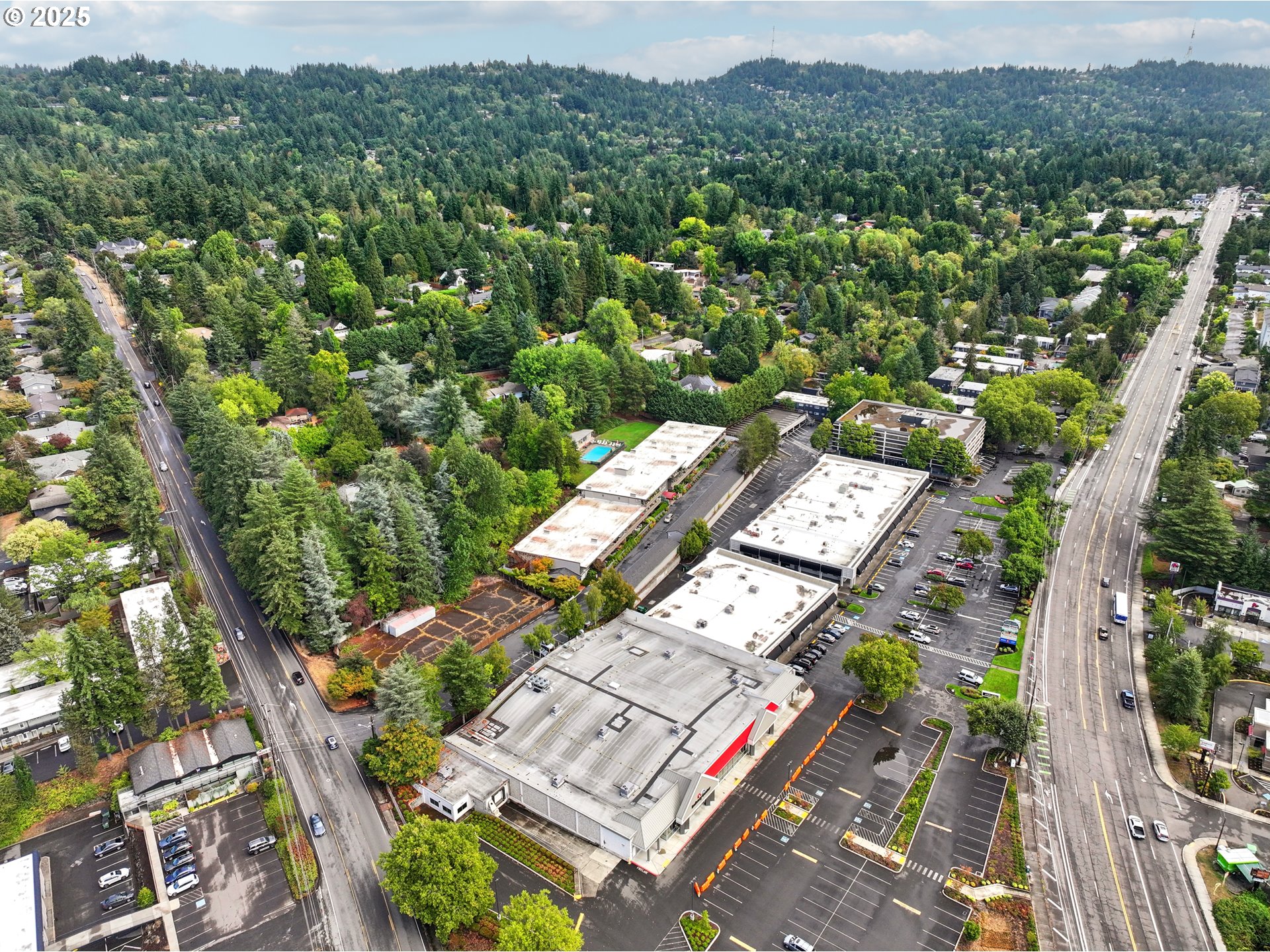 4460 Southwest Scholls Ferry Road, Unit 7A Portland, OR 97225 - Photo 46 of 48 Gallery Image 46