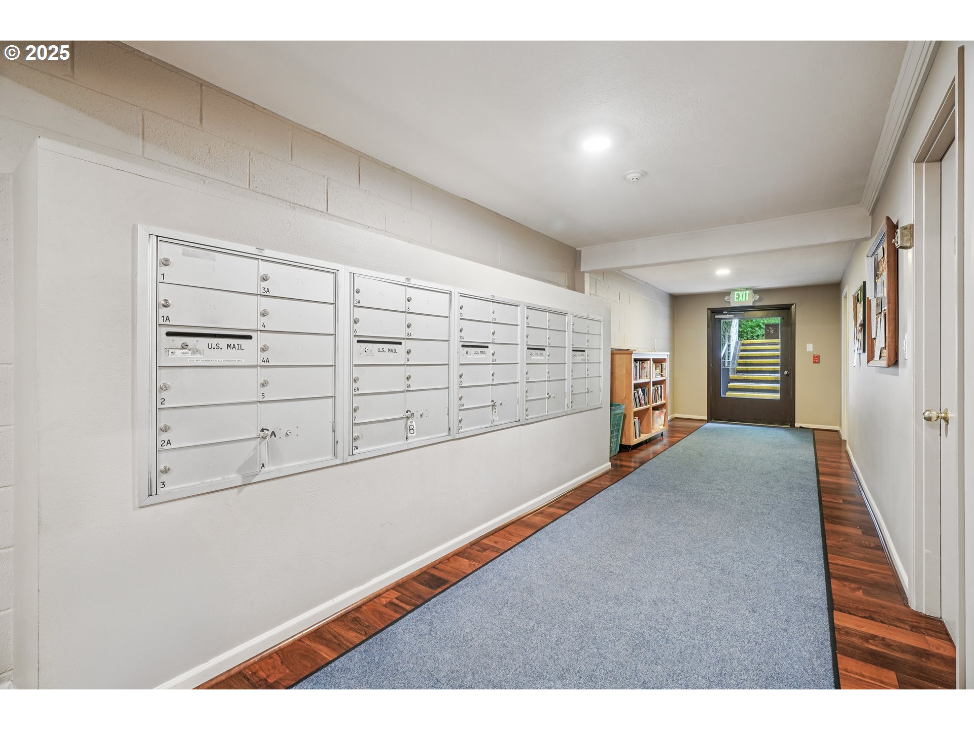 4460 Southwest Scholls Ferry Road, Unit 7A Portland, OR 97225 - Photo 7 of 48 Gallery Image 7