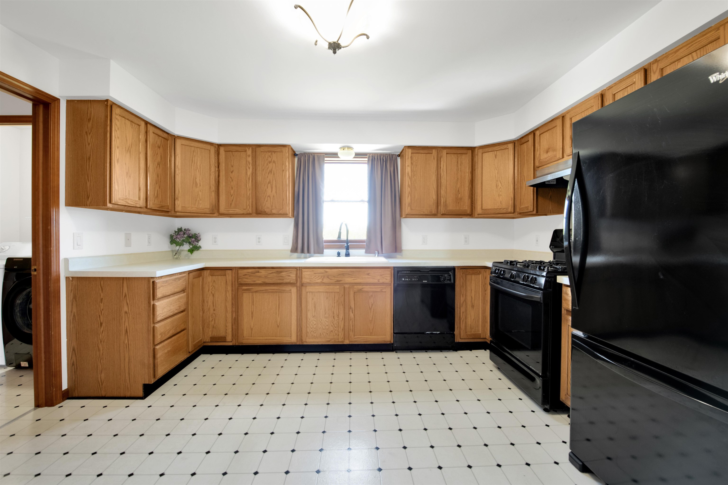 5966 Welch Road Emmett, MI 48022 - Photo 15 of 34 50141209-a399c733-a67e-4876-a0b8-bd3485e7ec58.JPG