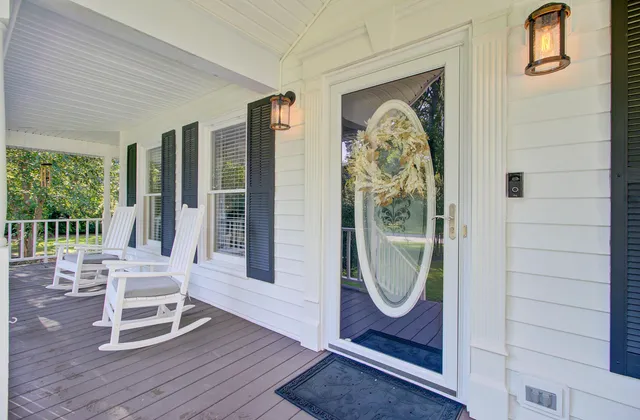 $680,000 | 141 Rolling Meadows Drive, Summerville, SC 29485