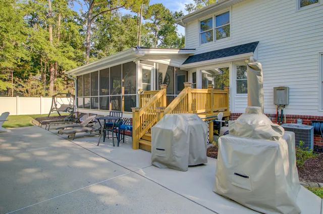 $680,000 | 141 Rolling Meadows Drive, Summerville, SC 29485