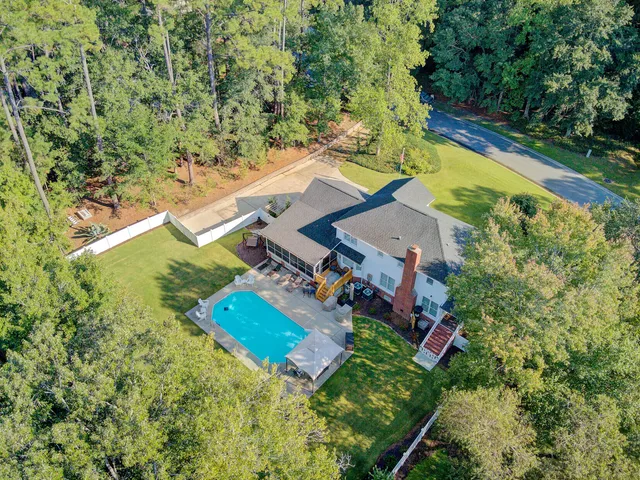 $680,000 | 141 Rolling Meadows Drive, Summerville, SC 29485