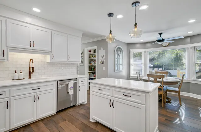 $680,000 | 141 Rolling Meadows Drive, Summerville, SC 29485