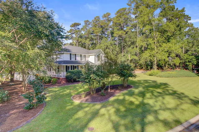$680,000 | 141 Rolling Meadows Drive, Summerville, SC 29485