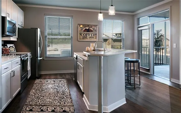 $2,661 | 11 Parklands Drive, Unit B3, Bluffton, SC 29910