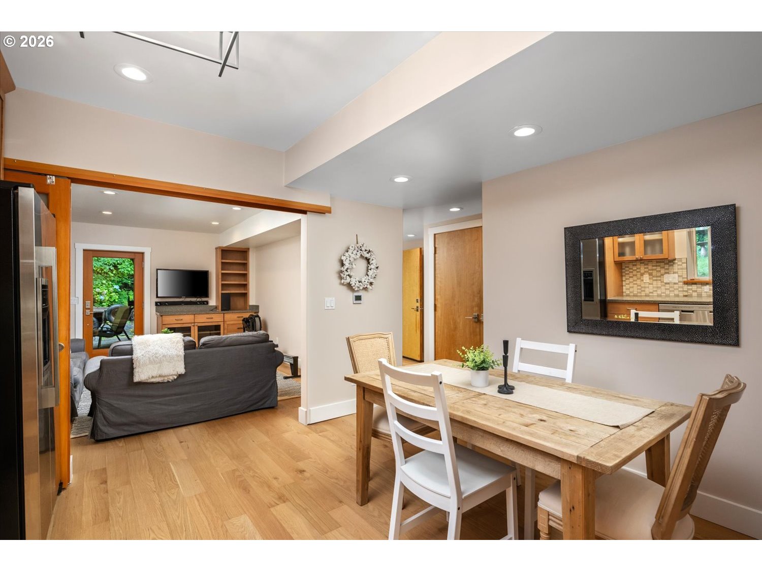 4602 Southwest 25th Avenue Portland, OR 97239 - Photo 27 of 42