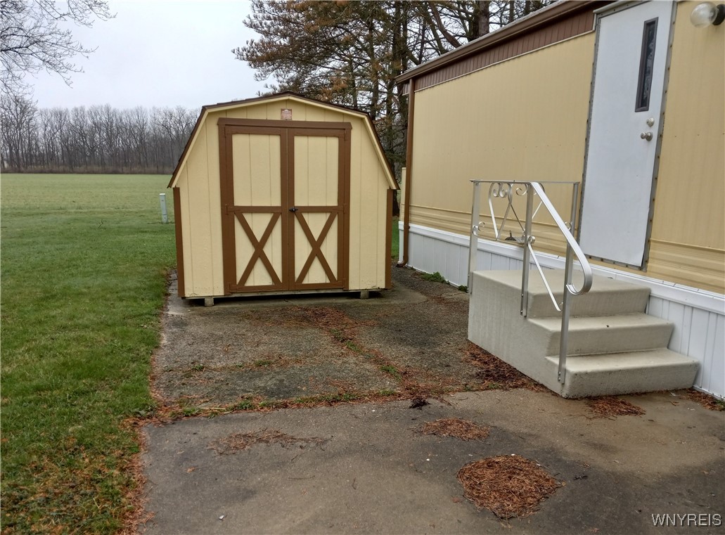 1033 Wish Circle Marilla, NY 14052 - Photo 2 of 12 Storage Shed