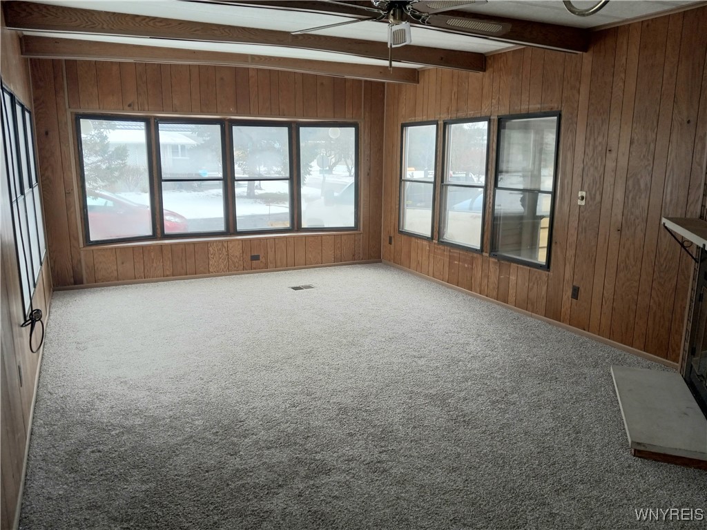 1033 Wish Circle Marilla, NY 14052 - Photo 3 of 12 Living Room