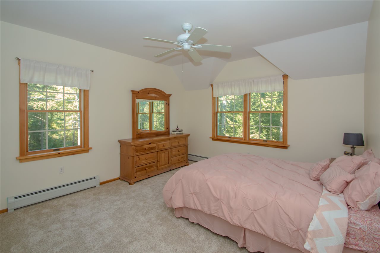 711 Strich Road Conway, NH 03813 - Photo 16 of 39