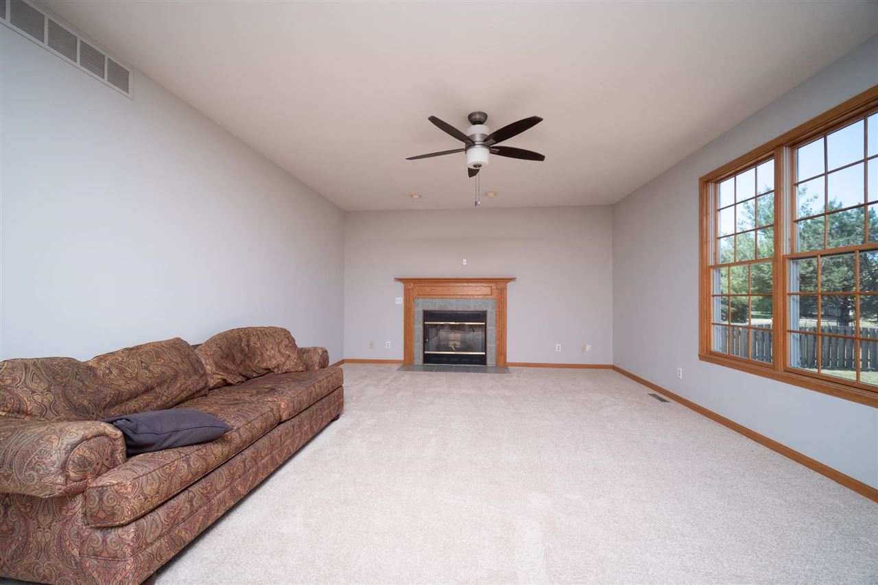 506 Taylor Ridge Belvidere, IL 61008 - Photo 12 of 29 Gallery Image 12