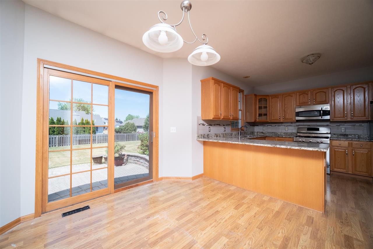 506 Taylor Ridge Belvidere, IL 61008 - Photo 10 of 29 Gallery Image 10