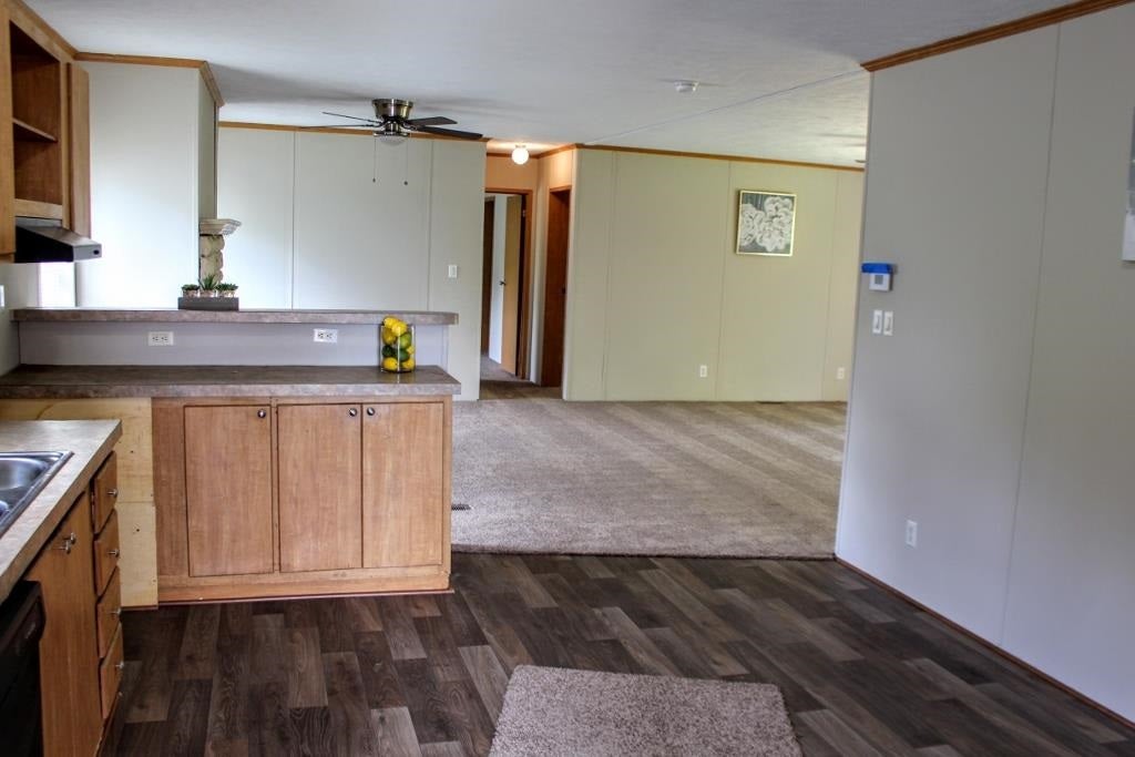 1499 Evergreen Road Fraziers Bottom, WV 25082 - Photo 9 of 28 Gallery Image 9