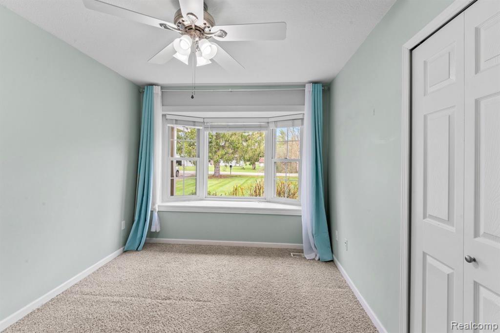 2124 Vernor Road Lapeer, MI 48446 - Photo 9 of 47