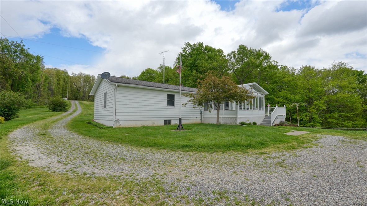 7312 Bowie Road Cambridge, OH 43725 - Photo 38 of 45