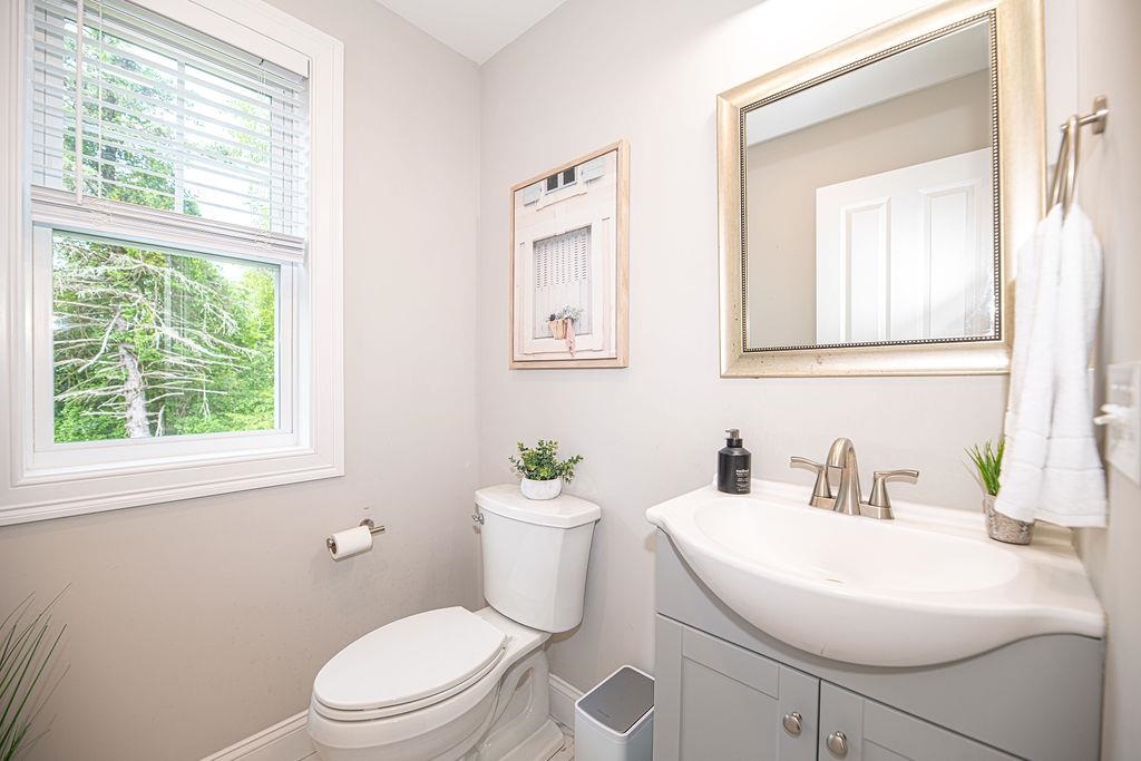 9 Marshall Road Kingston, NH 03848 - Photo 24 of 60 Gallery Image 24