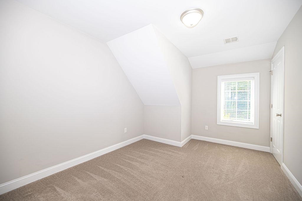 9 Marshall Road Kingston, NH 03848 - Photo 37 of 60 Gallery Image 37