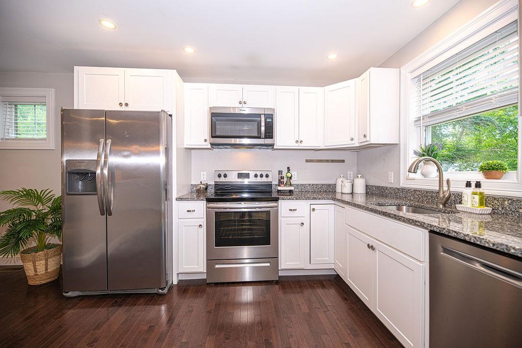 9 Marshall Road Kingston, NH 03848 - Photo 5 of 60 Gallery Image 5