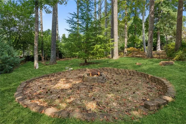 a picture of a floor plan