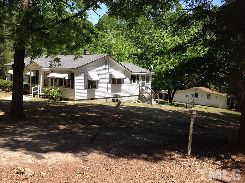 2090 Johnston County Road Benson, NC 27504 - Photo 7 of 7 Gallery Image 7