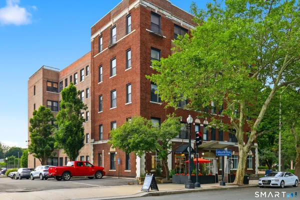 $279,000 | 881 Lafayette Boulevard, Unit 5H, Bridgeport, CT 06604