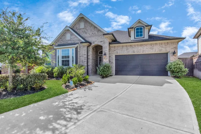 $3,700 | 28646 Monarch Cliffs Drive, Fulshear, TX 77441