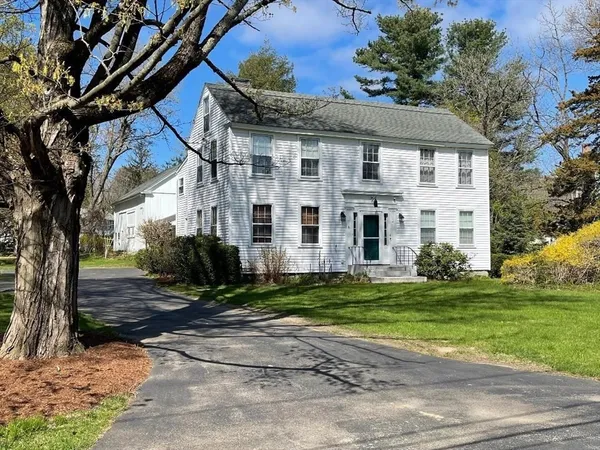 $825,000 | 6 Church Street, West Boylston, MA 01583
