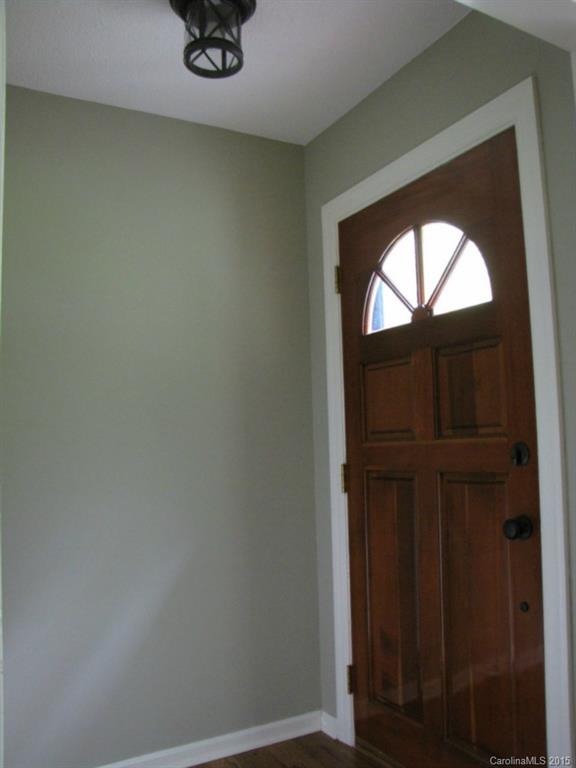 6133 Williams Road Charlotte, NC 28215 - Photo 3 of 14 a view of kitchen cabinet
