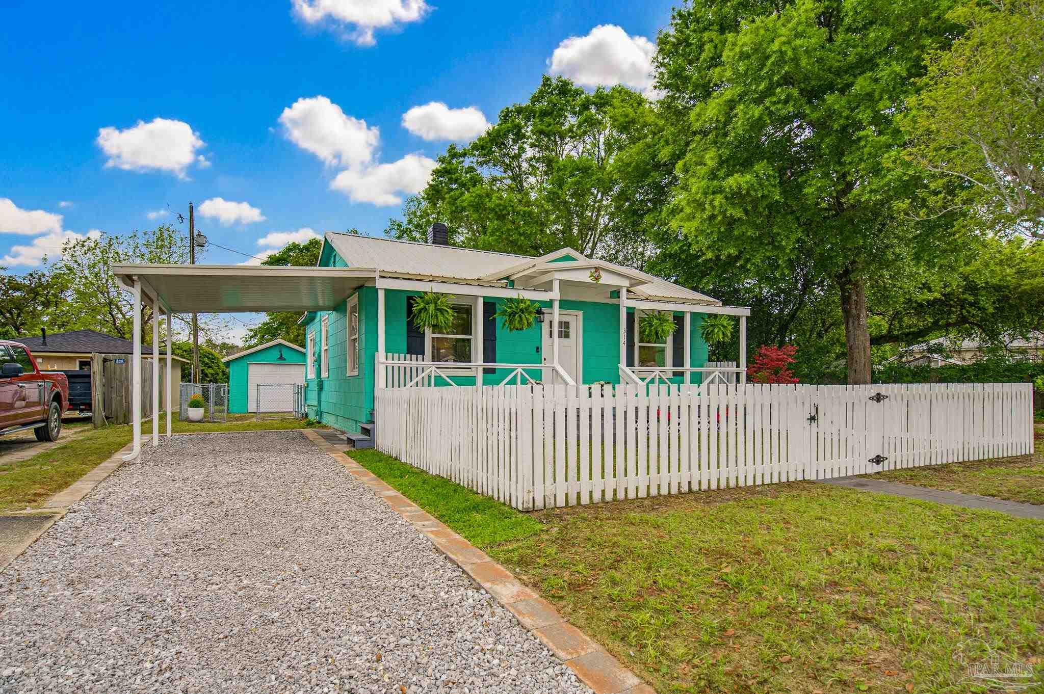 314 Flannan Road Pensacola, FL 32507 - Photo 5 of 51