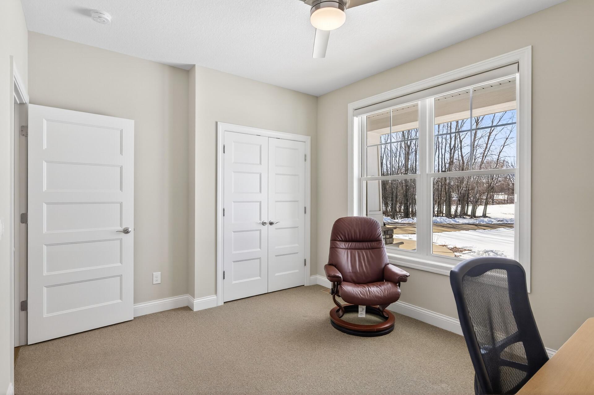 24111 Rice Lake Drive Lakeville, MN 55044 - Photo 11 of 27