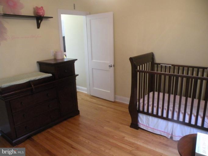 5552 Oakland Road Baltimore, MD 21227 - Photo 14 of 25 Bedroom