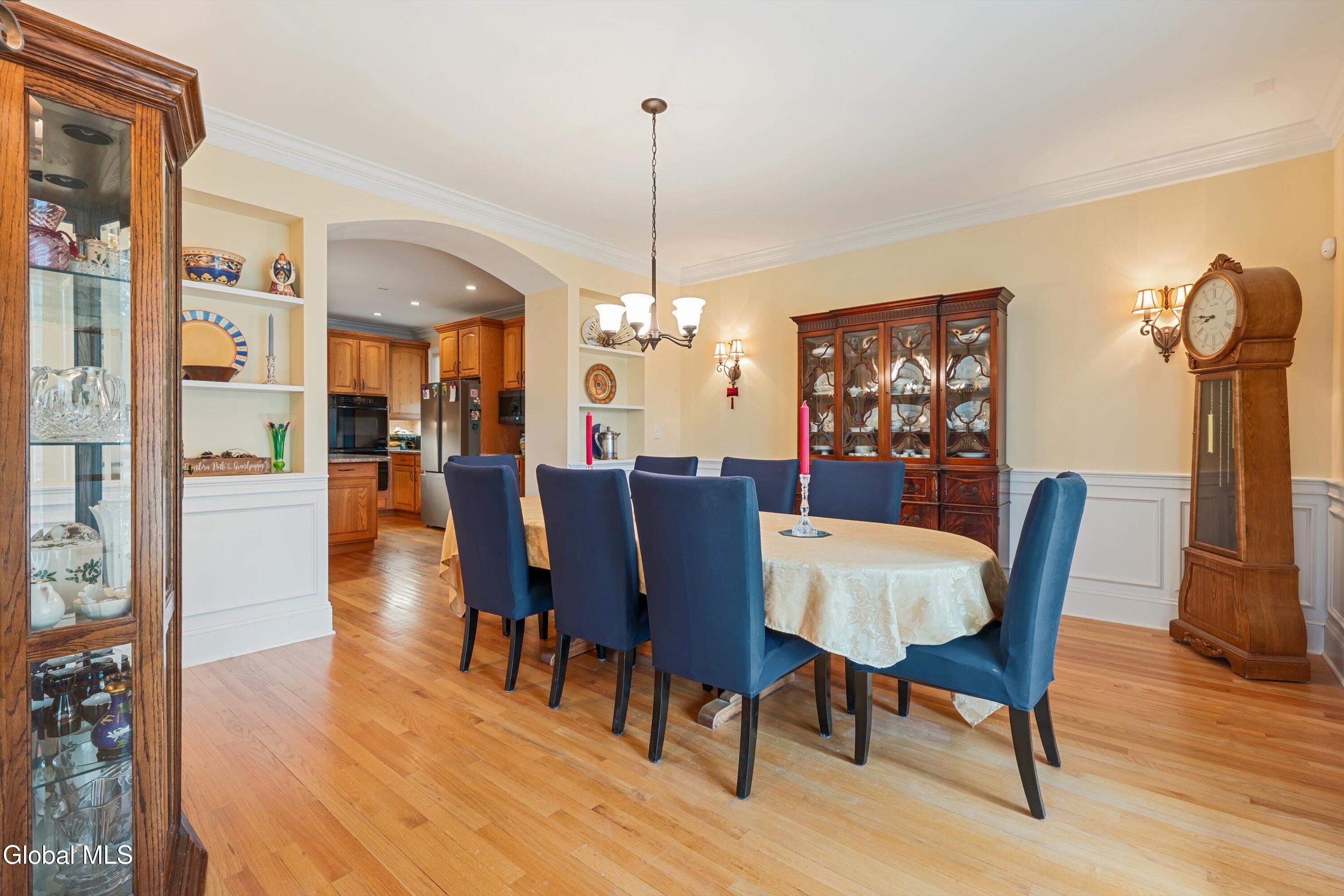 630 Lisha Kill Road Schenectady, NY 12309 - Photo 8 of 25 Dining Room