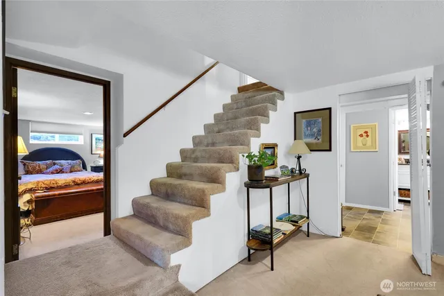 $1,100,000 | 19041 21st Avenue Northwest, Shoreline, WA 98177