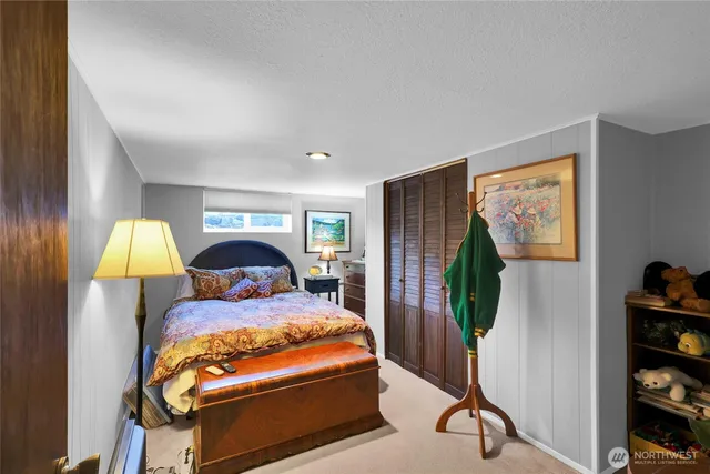 $1,100,000 | 19041 21st Avenue Northwest, Shoreline, WA 98177