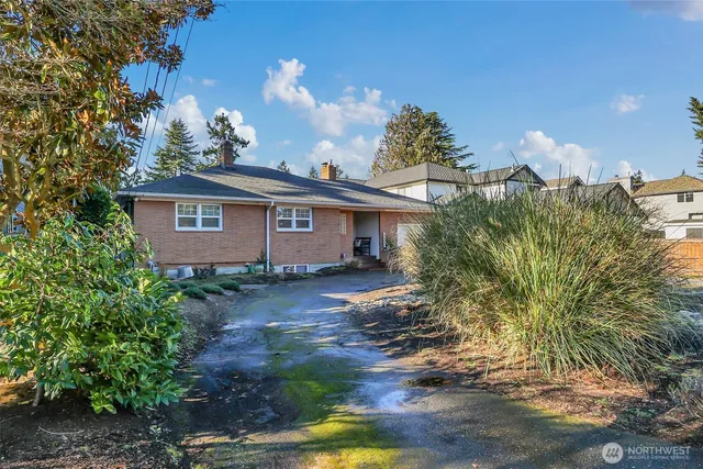 $1,100,000 | 19041 21st Avenue Northwest, Shoreline, WA 98177