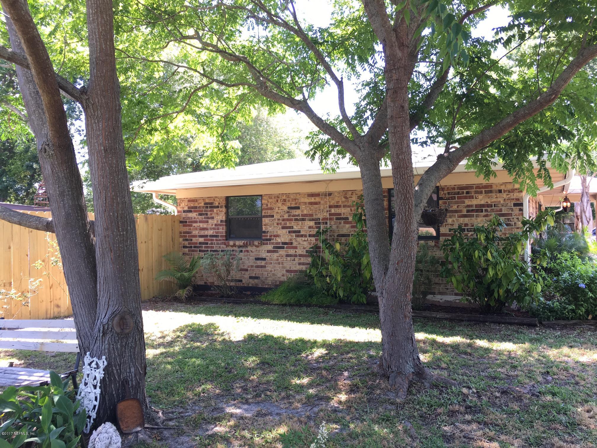 8166 Paschal Street Jacksonville, FL 32220 - Photo 6 of 39 Side