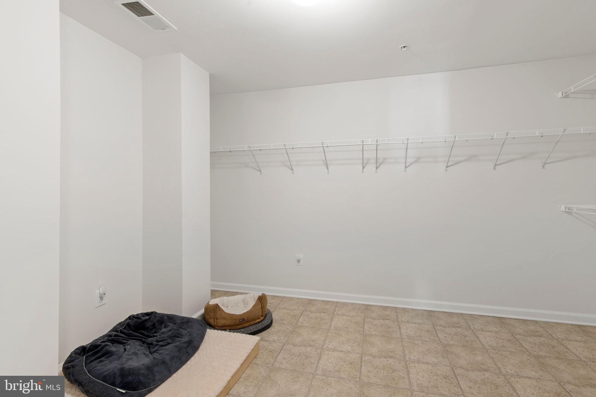 371 Tufton Circle Fallston, MD 21047 - Photo 32 of 47 a room with a rug