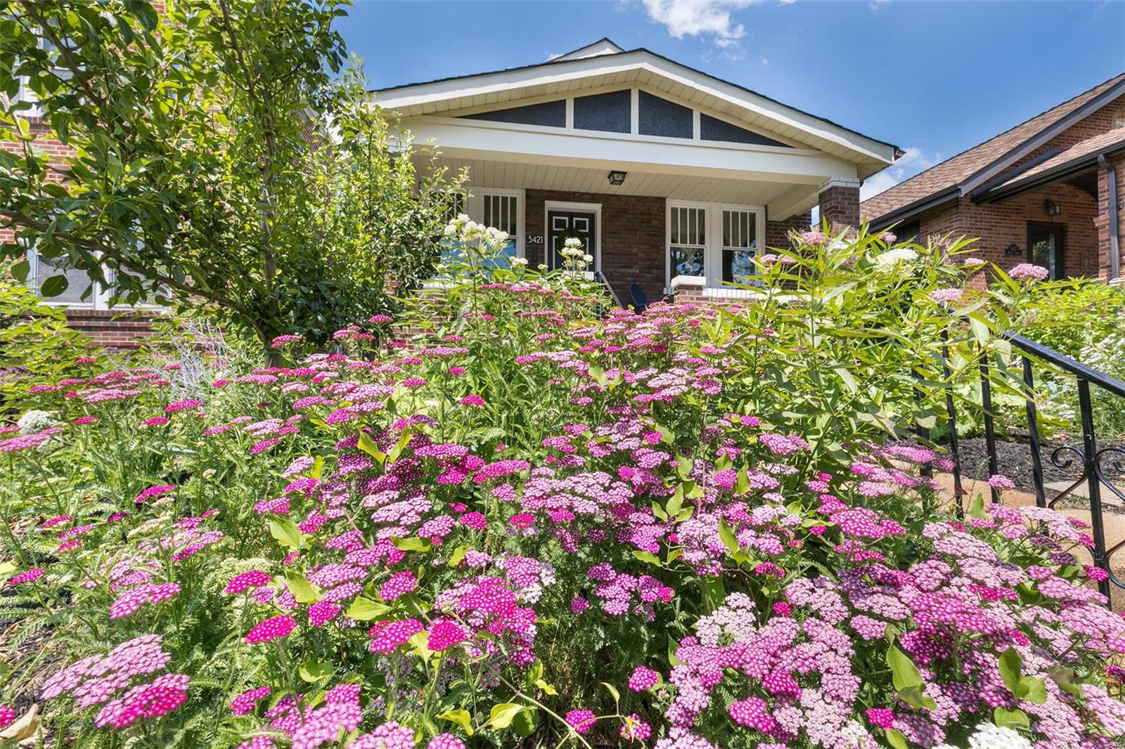 5421 Rhodes Avenue St. Louis, MO 63109 - Photo 2 of 29 Gallery Image 2