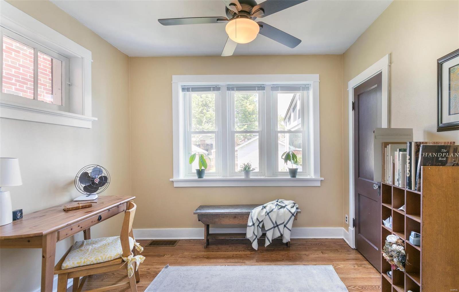 5421 Rhodes Avenue St. Louis, MO 63109 - Photo 9 of 29 Gallery Image 9