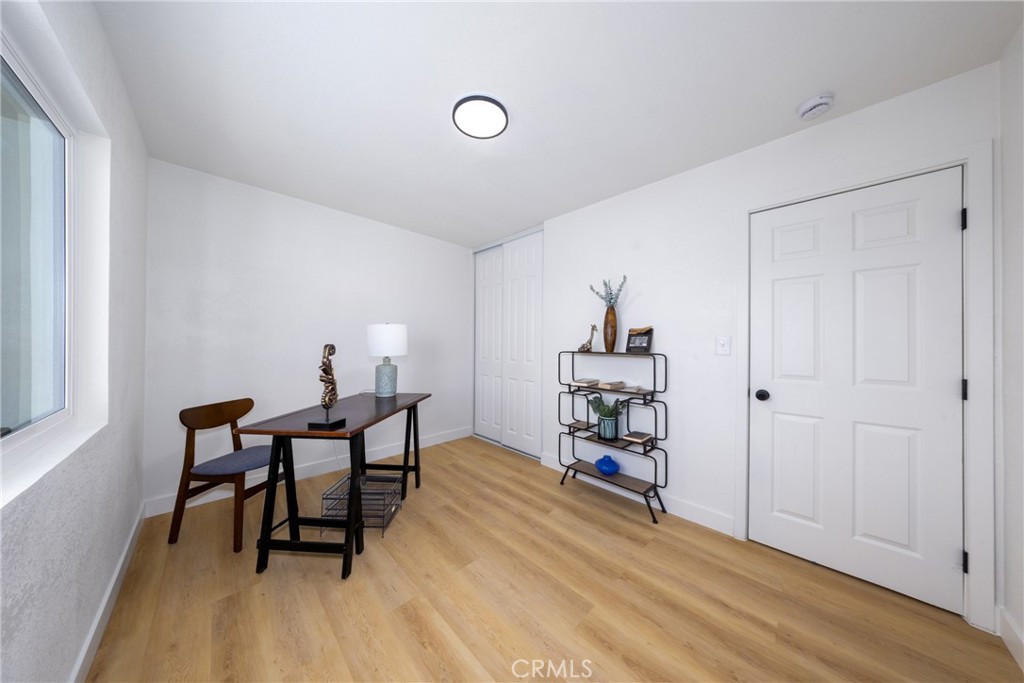 424 East 1st Street Rialto, CA 92376 - Photo 10 of 45
