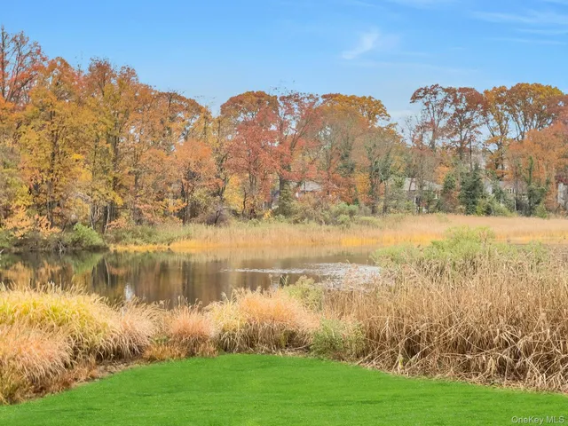 $1,229,000 | 733 Stuart Avenue, Mamaroneck, NY 10543