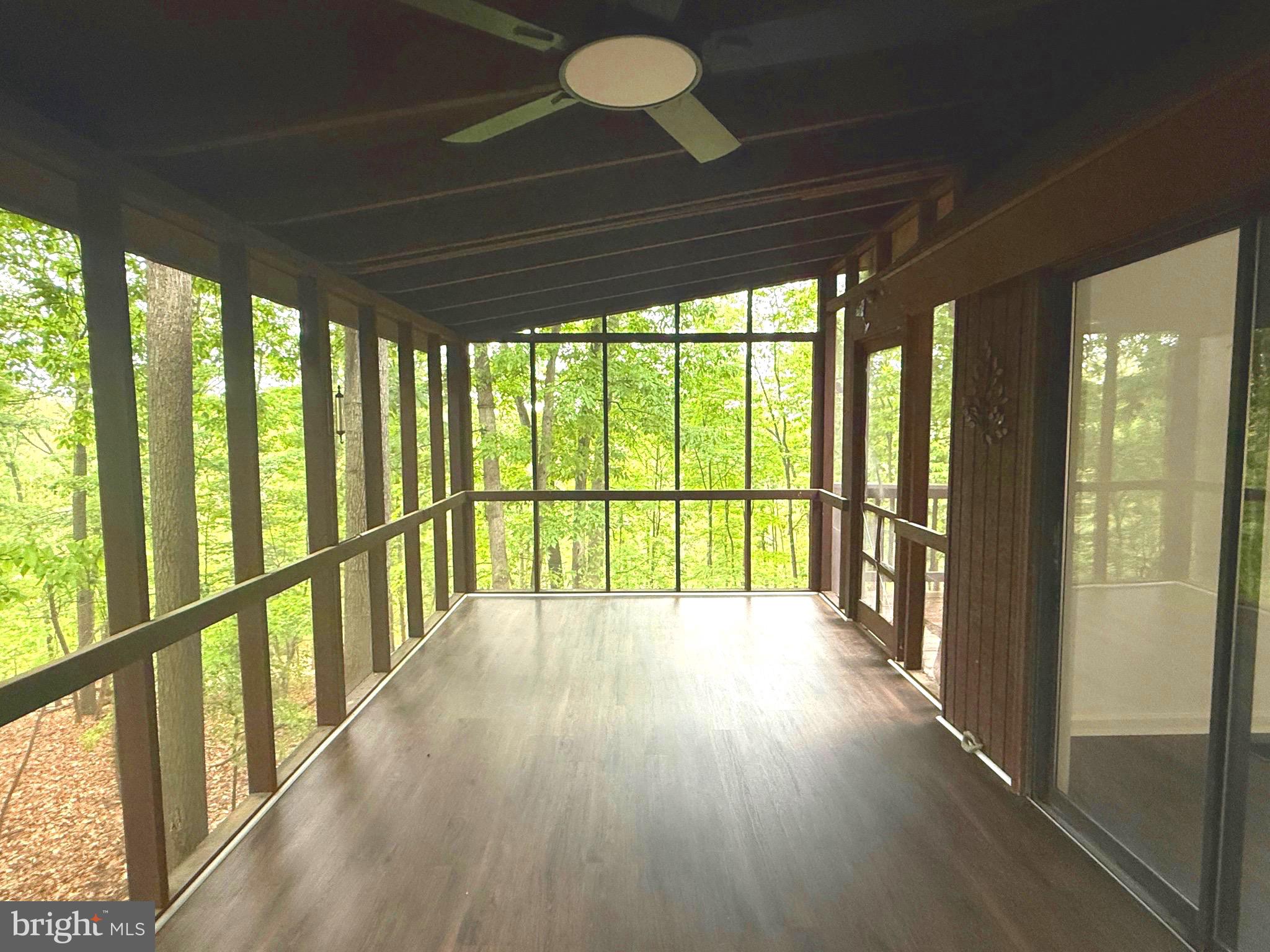 277 Endless Summer Road Hedgesville, WV 25427 - Photo 8 of 43
