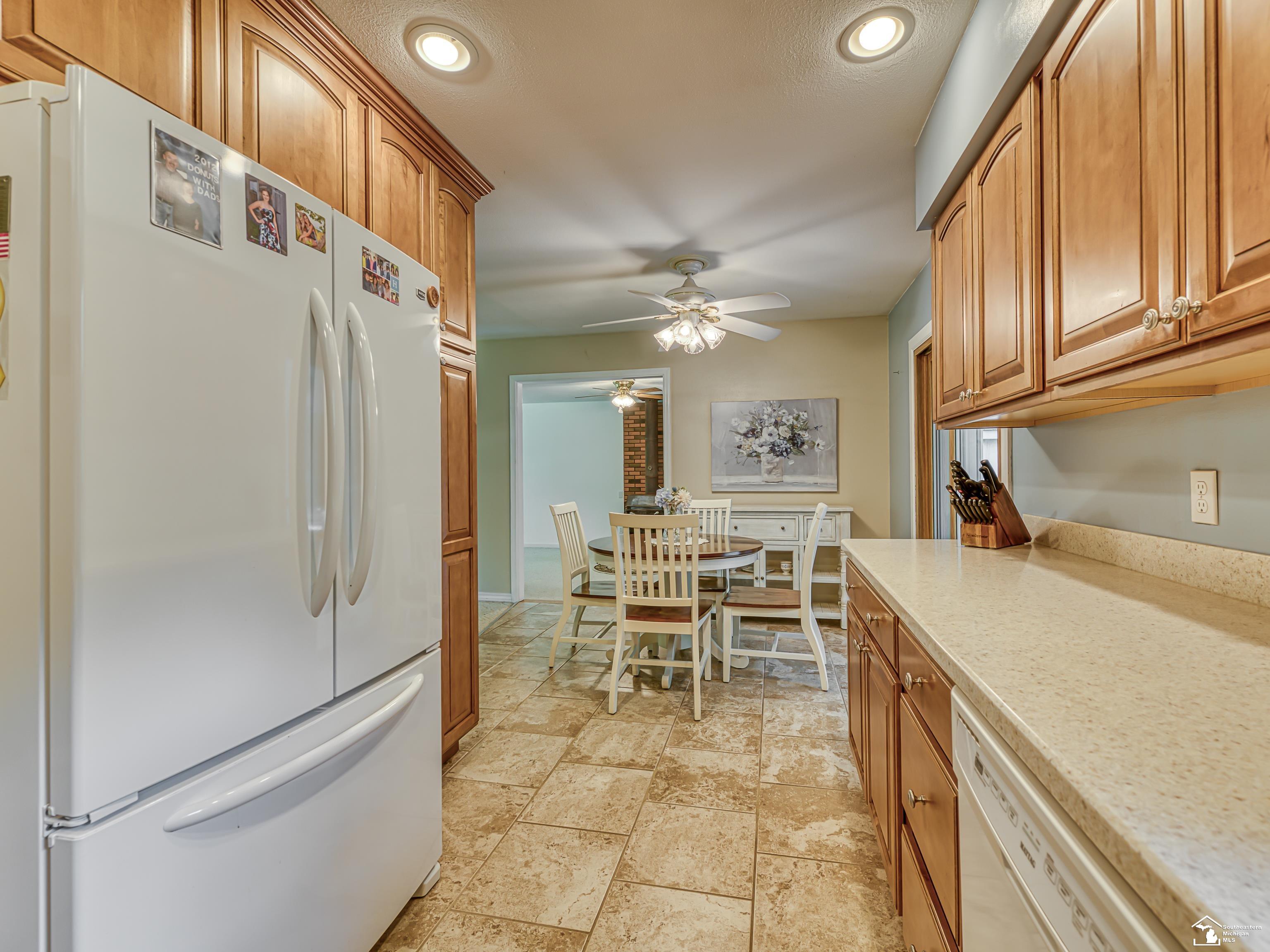 9703 Summerfield Road Temperance, MI 48182 - Photo 13 of 55 Gallery Image 13