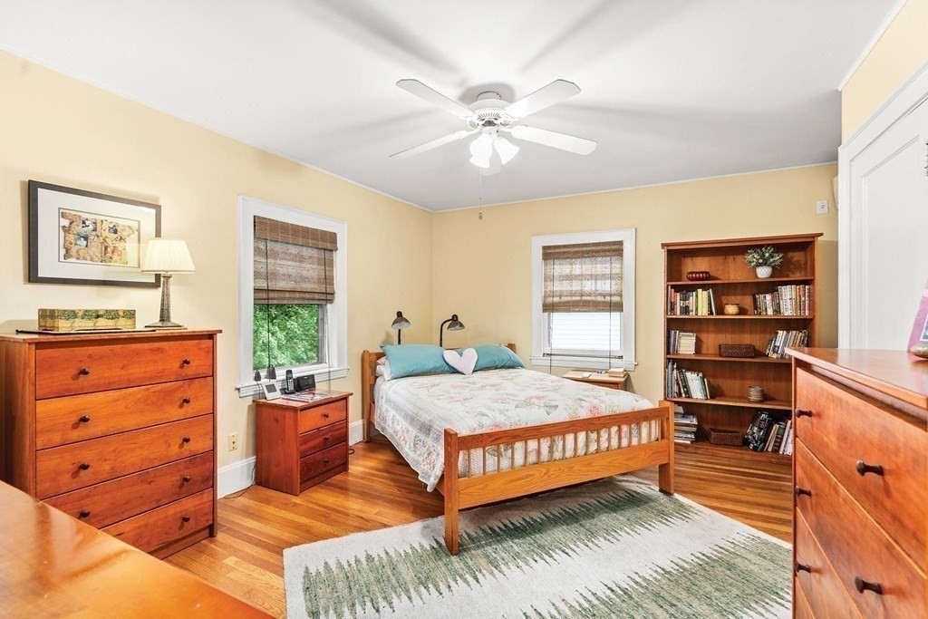 50 Park Lane Newton, MA 02459 - Photo 12 of 20