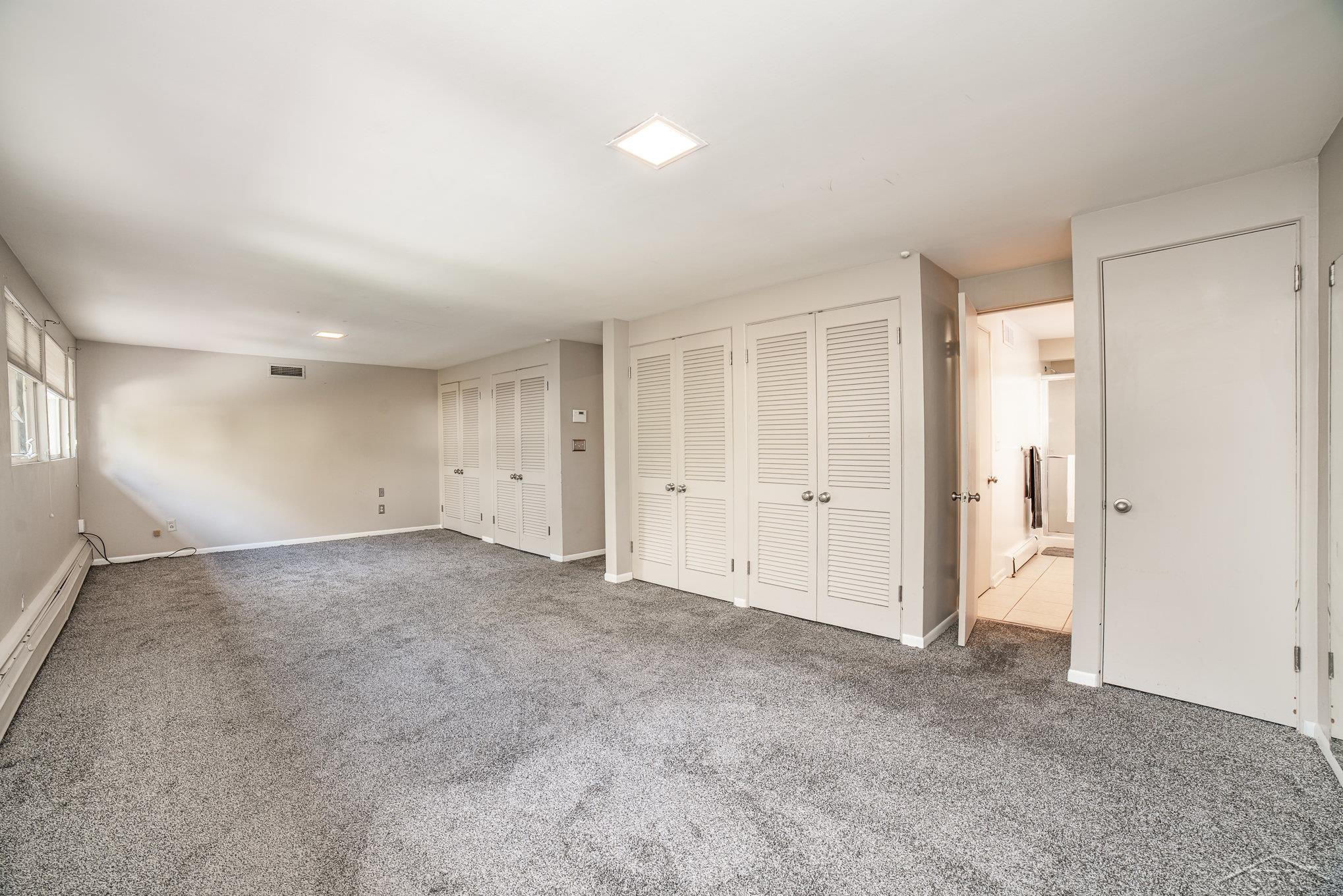 63 Benton Road Saginaw, MI 48602 - Photo 20 of 39 50126640-19.JPG