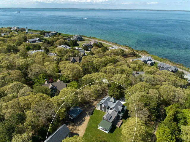 $2,495,000 | 16 Atlantic Avenue, Oak Bluffs, MA 02557