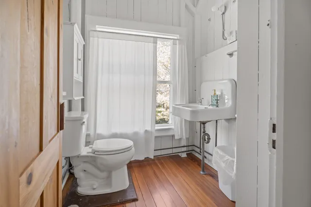 $2,495,000 | 16 Atlantic Avenue, Oak Bluffs, MA 02557